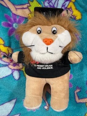 Vintage D.A.R.E. Lion Plush "To Resist Drugs and Violence" Stuffed Animal